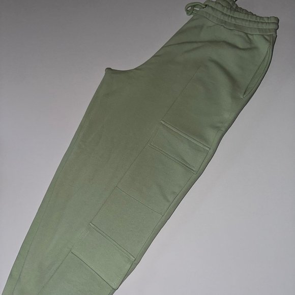 NEW ASOS mens oversized cargo sweatpants - Picture 8 of 8